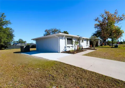 23022 Mcnulty Avenue Port Charlotte FL 33952