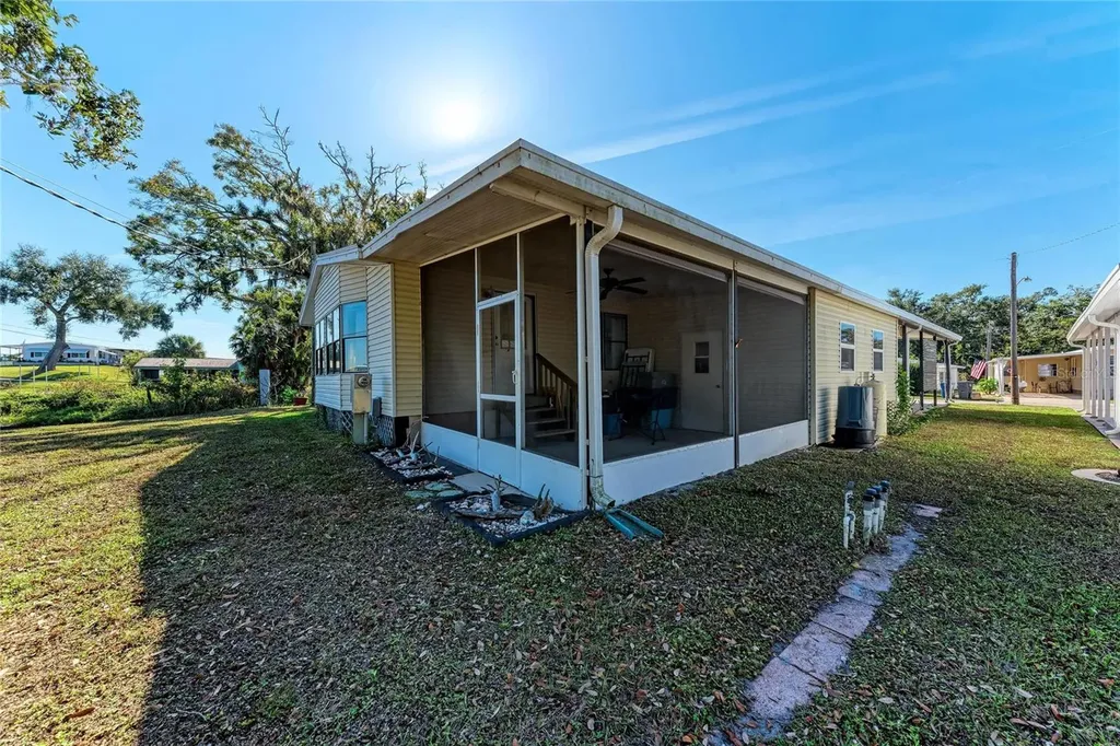 1306 41st Avenue E Ellenton FL 34222