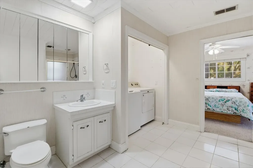 11 Patricia Road Yankeetown FL 34498