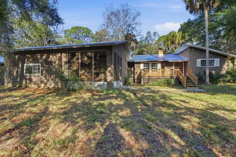 11 Patricia Road Yankeetown FL 34498