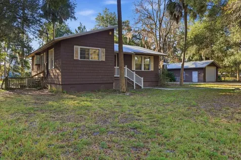 11 Patricia Road Yankeetown FL 34498