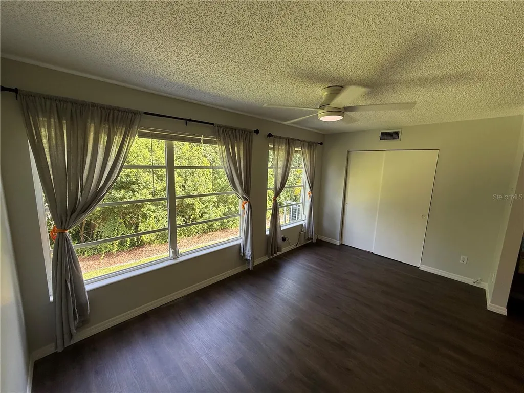 2391 Sumatran Way Clearwater FL 33763