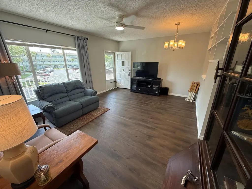 2391 Sumatran Way Clearwater FL 33763