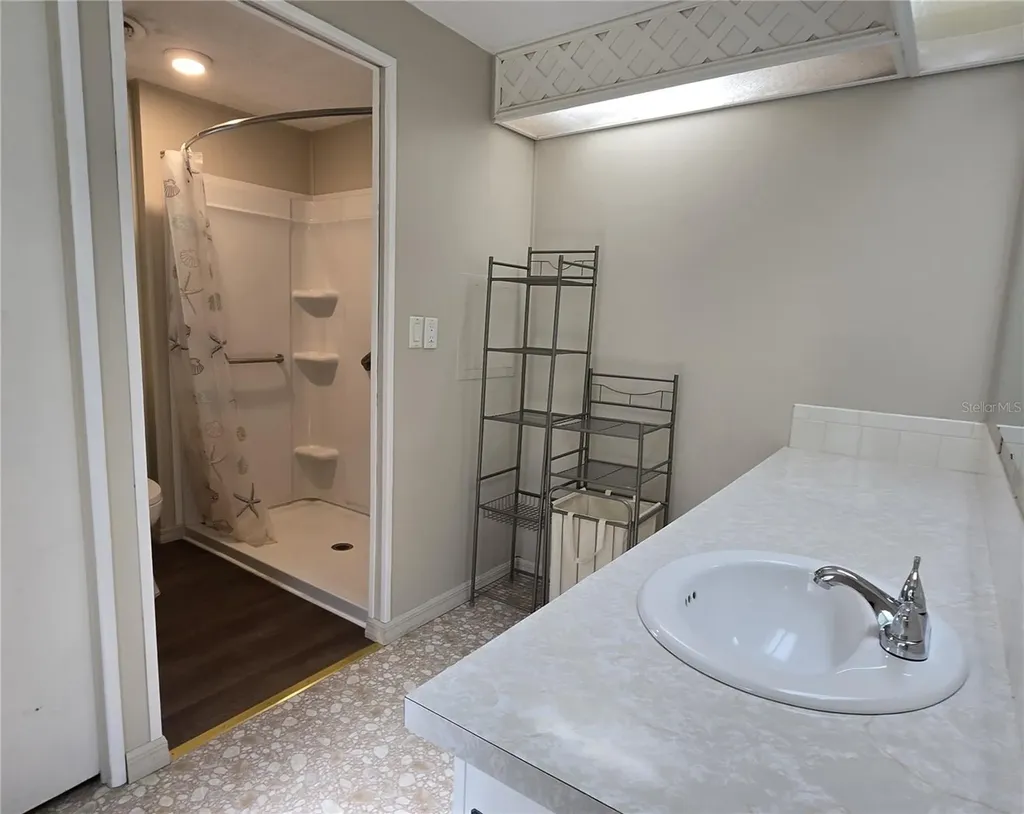 3450 N Citrus Circle Zellwood FL 32798