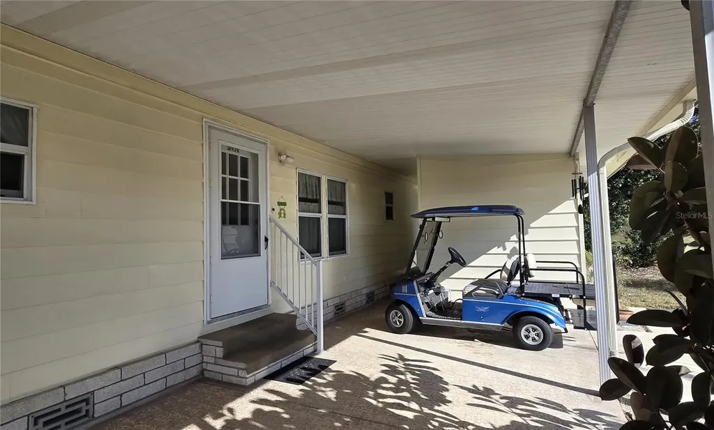 3450 N Citrus Circle Zellwood FL 32798