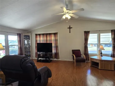 3450 N Citrus Circle Zellwood FL 32798