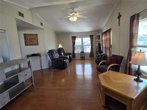 3450 N Citrus Circle Zellwood FL 32798