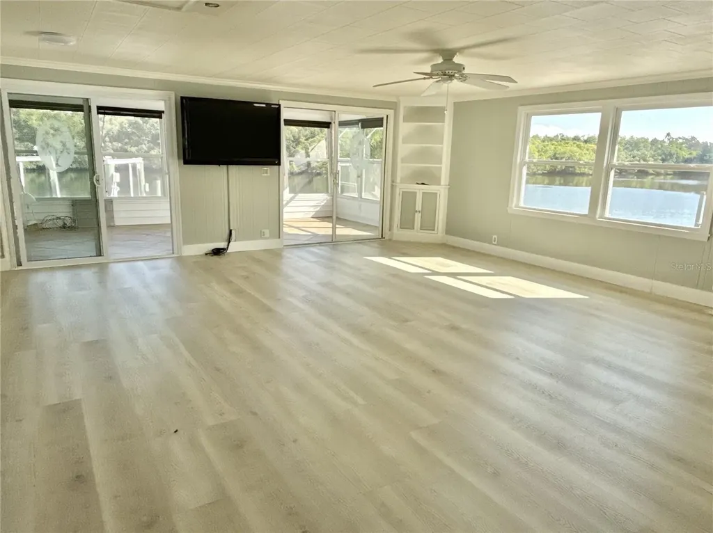 7127 Mount Piney Road NE St Petersburg FL 33702