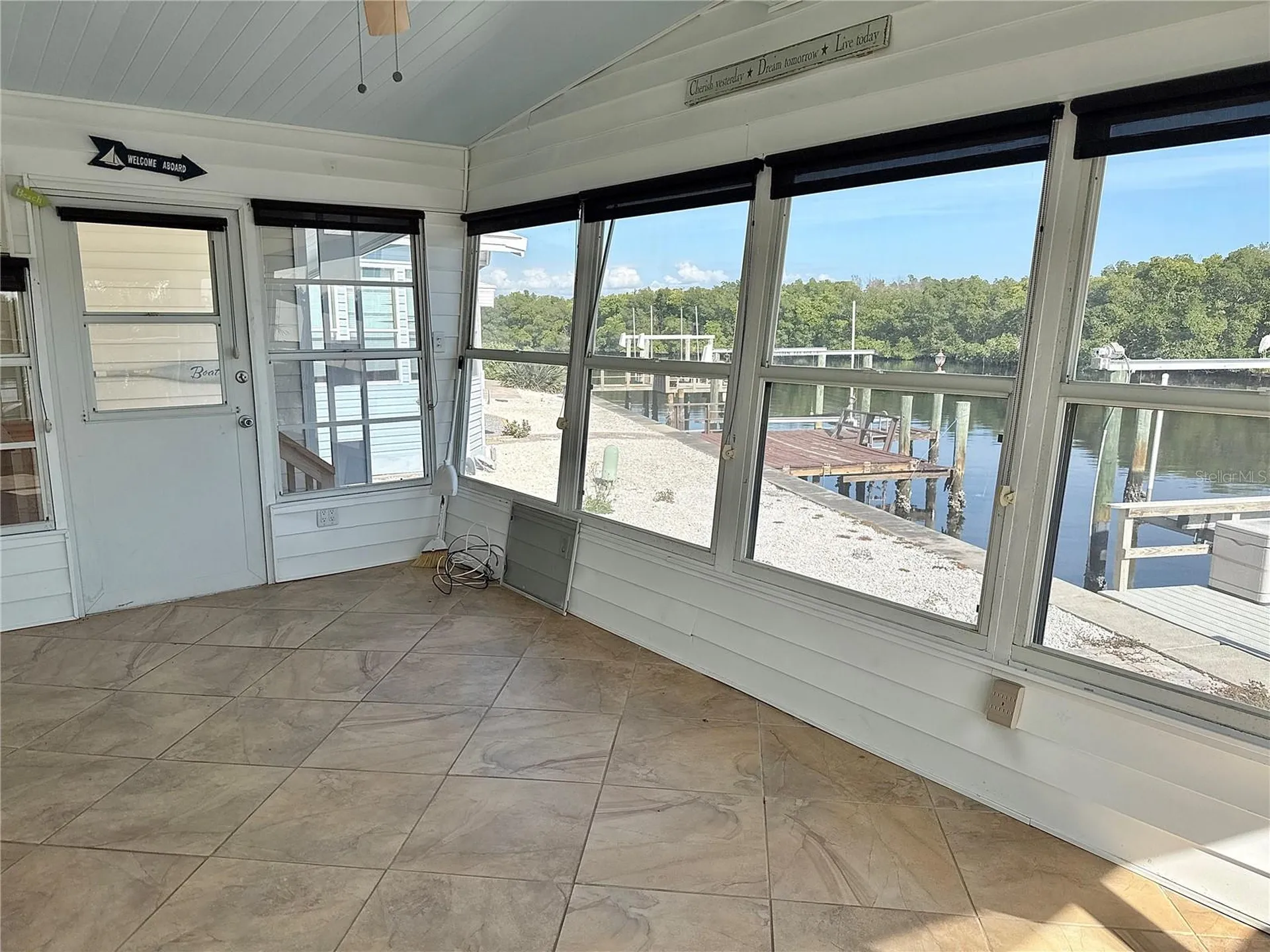 7127 Mount Piney Road NE St Petersburg FL 33702
