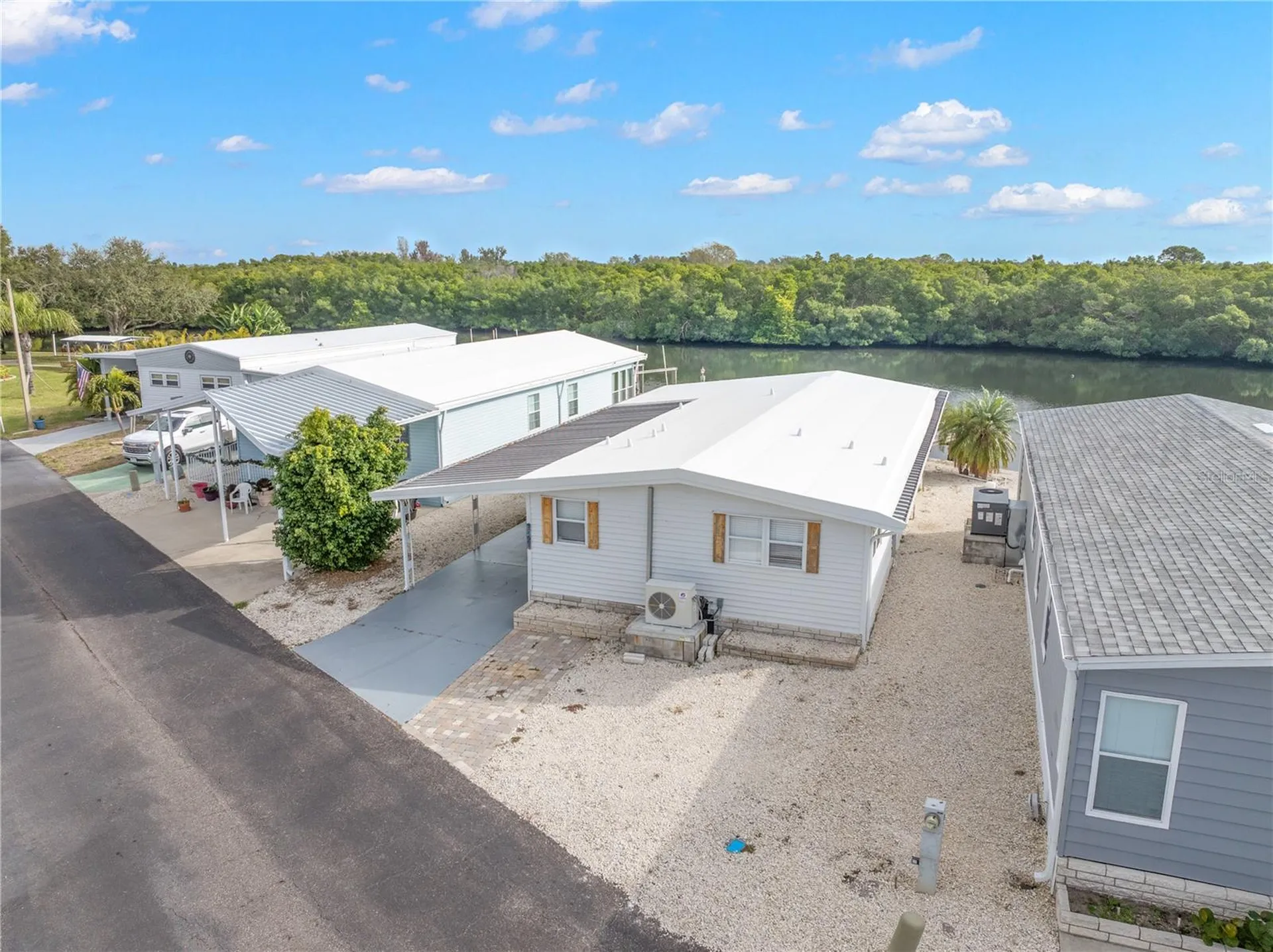 7127 Mount Piney Road NE St Petersburg FL 33702