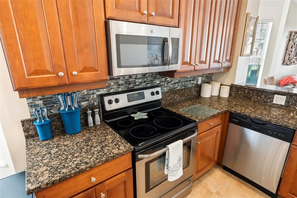 35 Ocean Crest Way Palm Coast FL 32137
