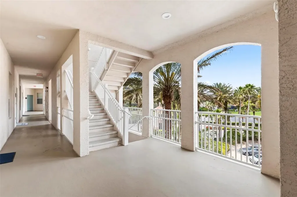 35 Ocean Crest Way Palm Coast FL 32137