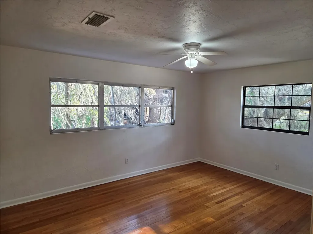 2901 SW 4th Court Gainesville FL 32601