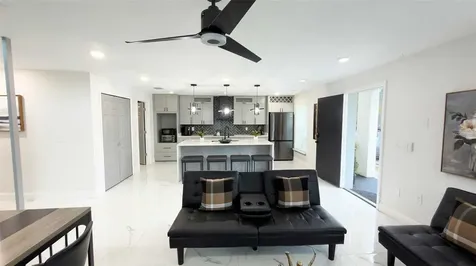 1414 E Harding Street Orlando FL 32806