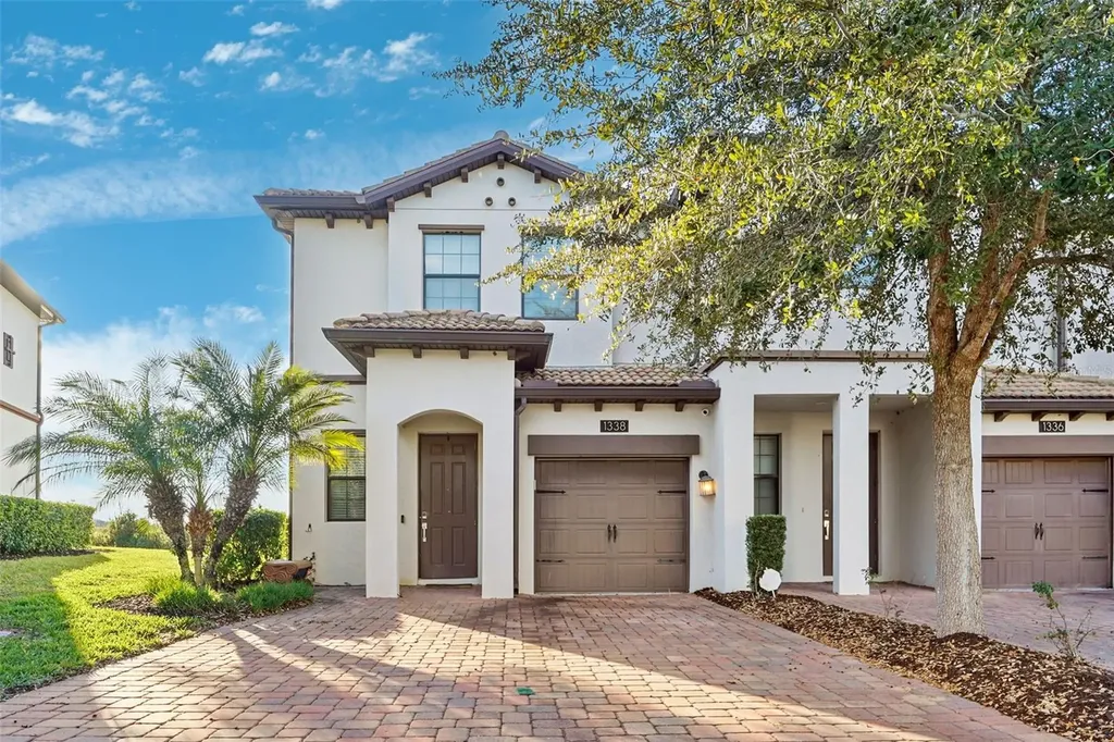 1338 Royal St. George Davenport FL 33896