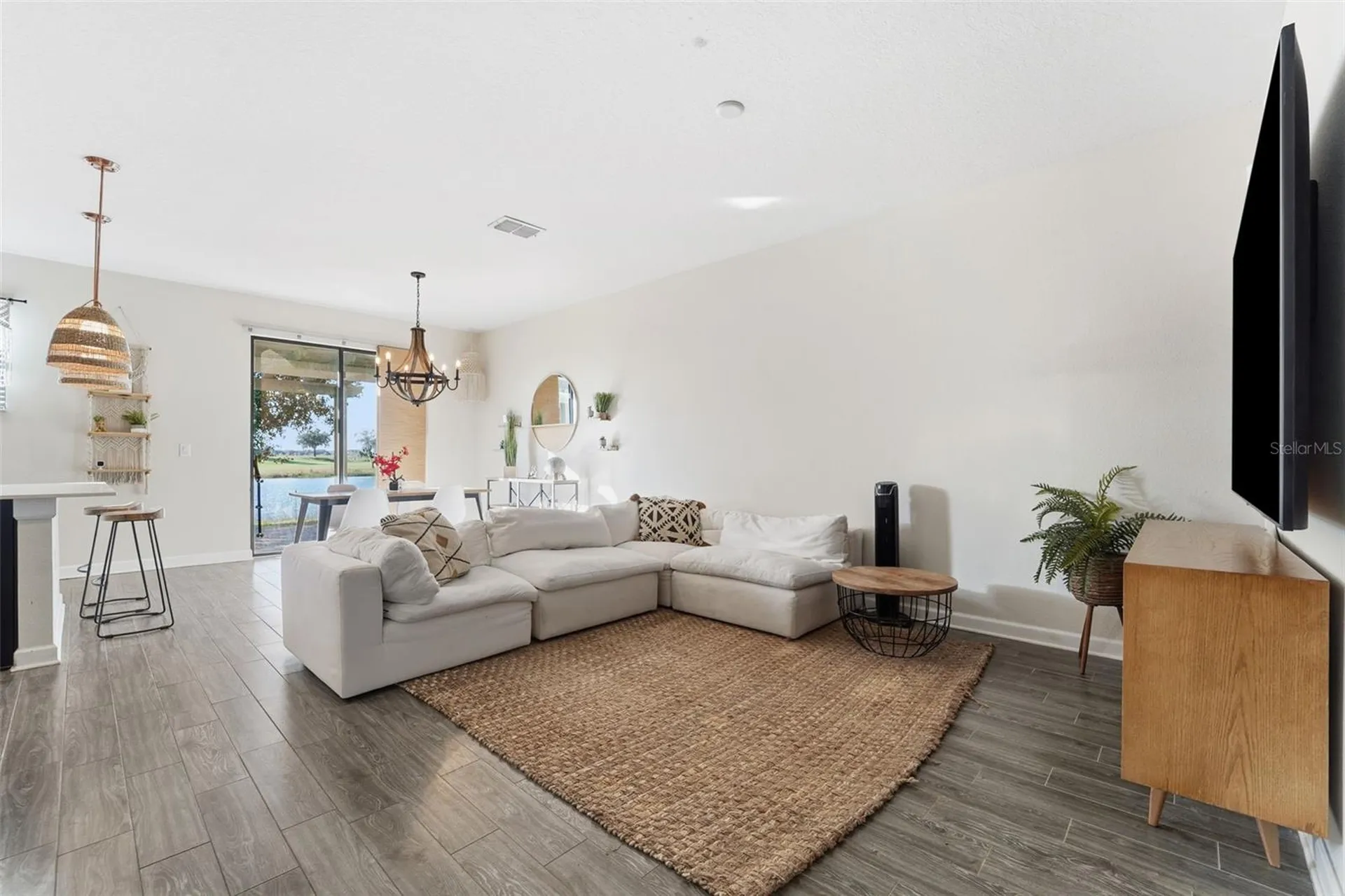 1338 Royal St. George Davenport FL 33896