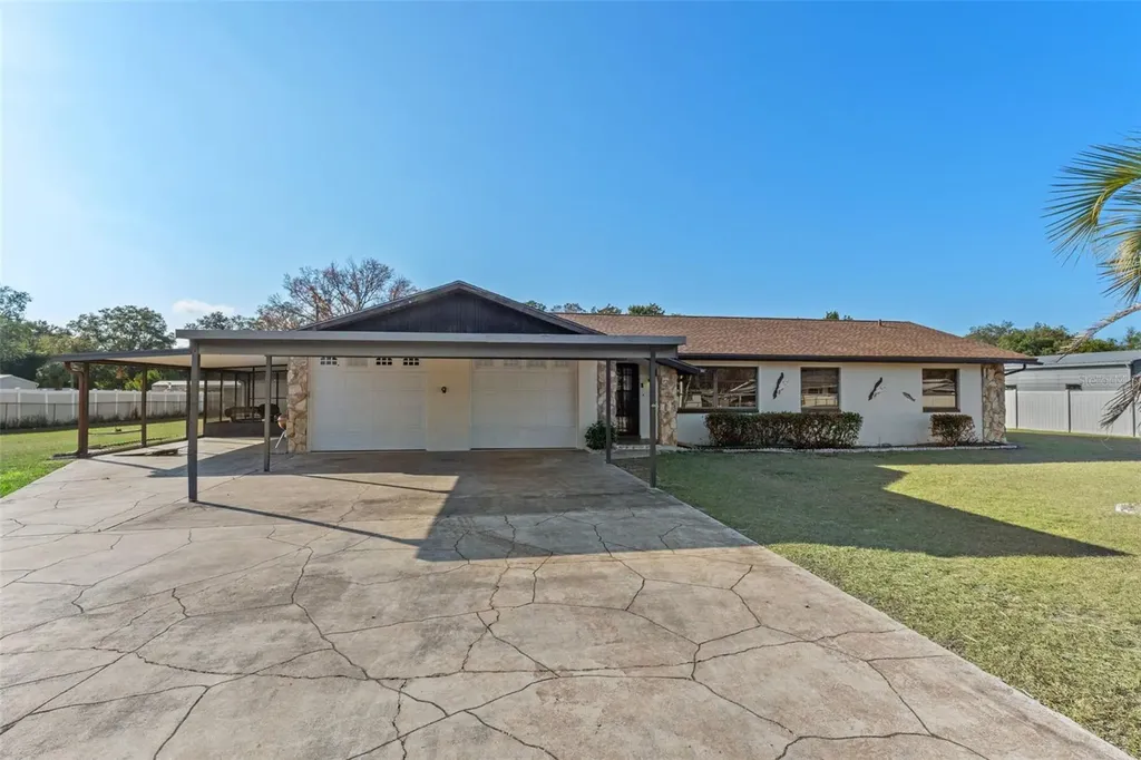5300 S Manatee Terrace Homosassa FL 34446