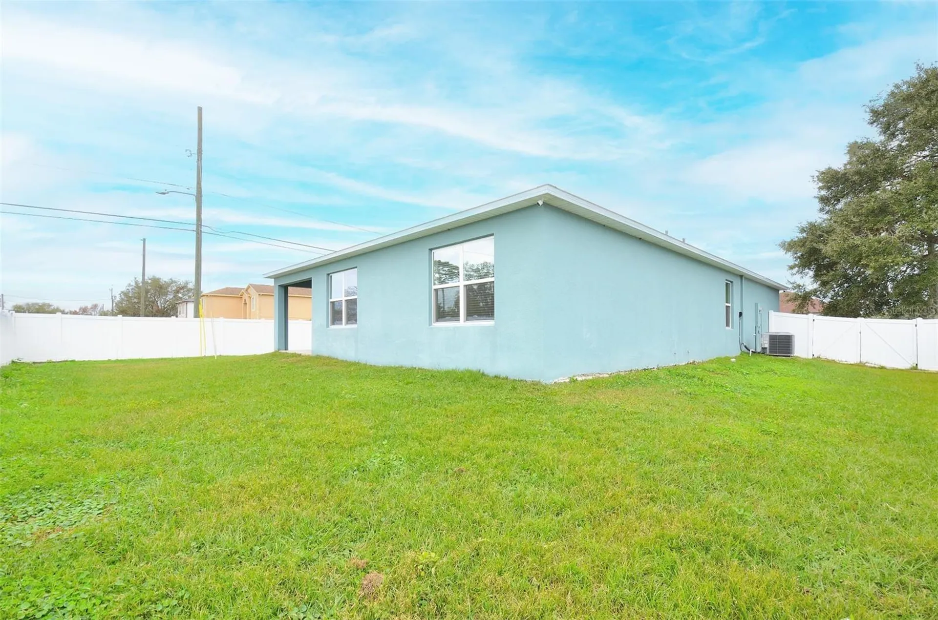 233 Tiffany Court Kissimmee FL 34758