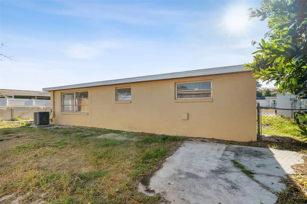 5054 School Road New Port Richey FL 34653