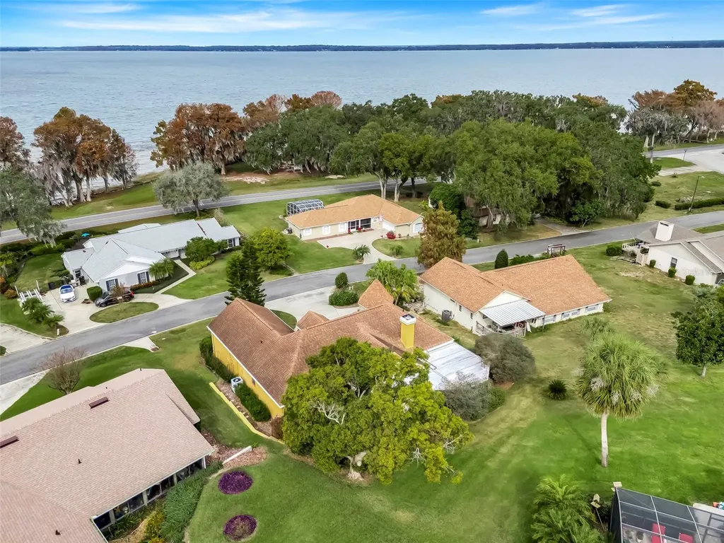 1207 Overlook Road Eustis FL 32726