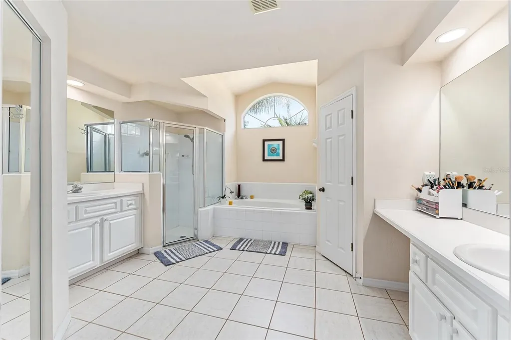 5164 SW 82nd Terrace Gainesville FL 32608