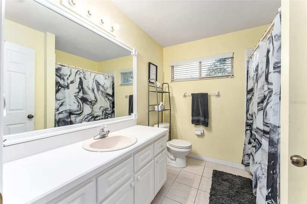5164 SW 82nd Terrace Gainesville FL 32608