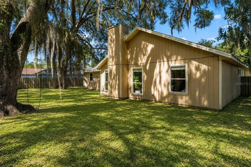 5164 SW 82nd Terrace Gainesville FL 32608