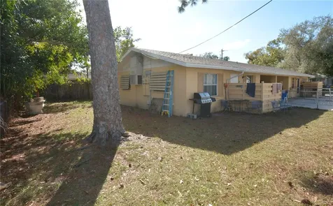 2100 9th Street Sarasota FL 34237