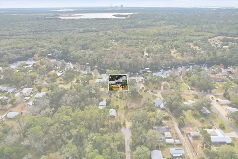 5415 Riverside Drive Yankeetown FL 34498