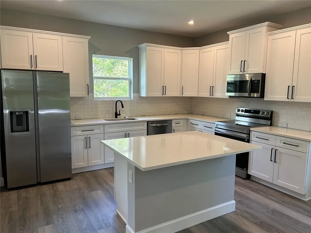 8038 N Voyager Drive Dunnellon FL 34433