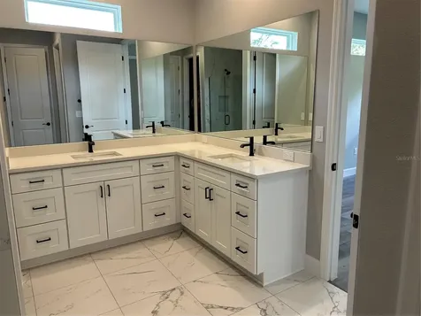 8038 N Voyager Drive Dunnellon FL 34433