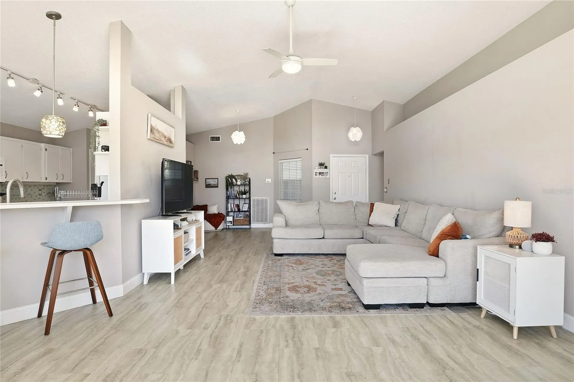 412 Emerald Cove Loop Lakeland FL 33813