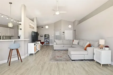 412 Emerald Cove Loop Lakeland FL 33813