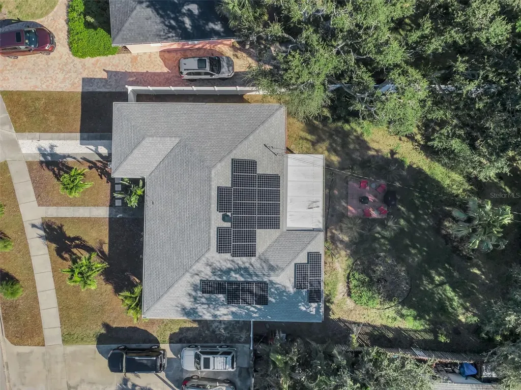 245 Garden Circle S Dunedin FL 34698
