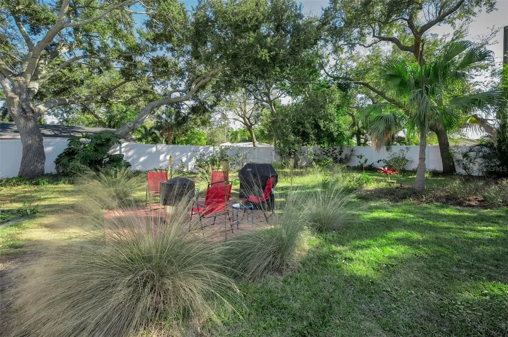 245 Garden Circle S Dunedin FL 34698