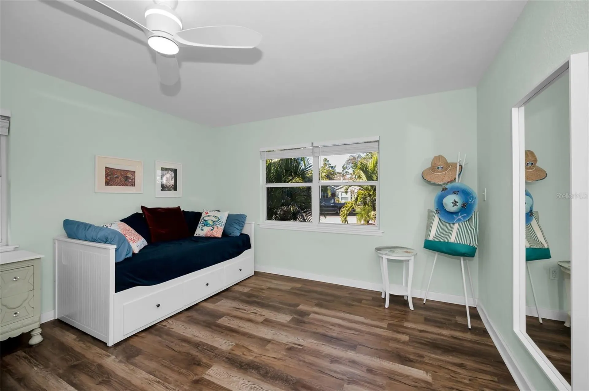 245 Garden Circle S Dunedin FL 34698
