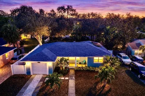 245 Garden Circle S Dunedin FL 34698