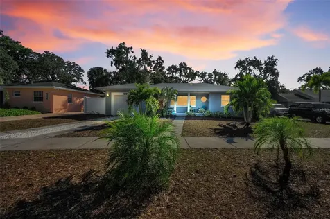 245 Garden Circle S Dunedin FL 34698