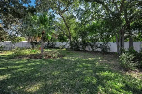 245 Garden Circle S Dunedin FL 34698