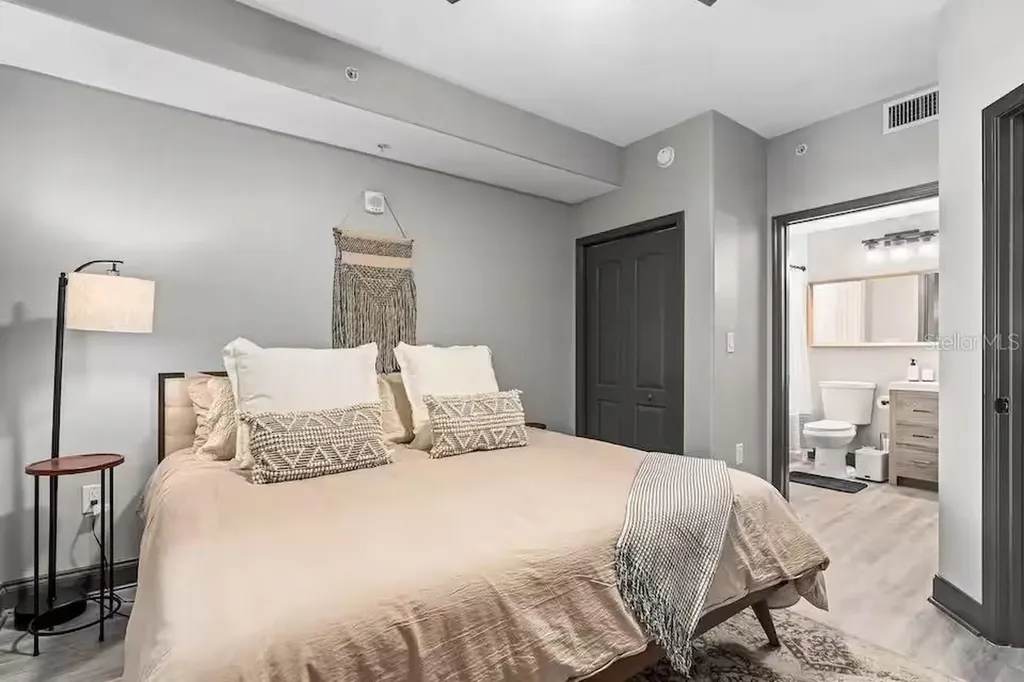 13415 Blue Heron Beach Drive Orlando FL 32821