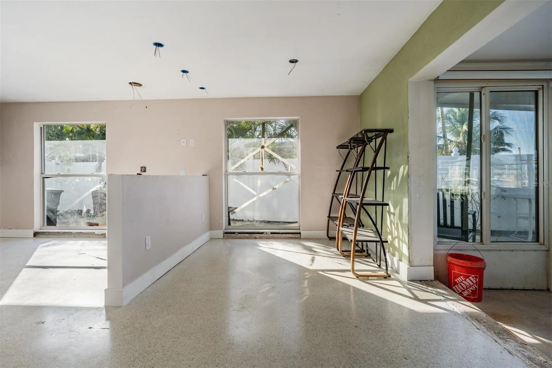 1854 Dolphin Boulevard S St Petersburg FL 33707
