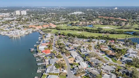 1854 Dolphin Boulevard S St Petersburg FL 33707