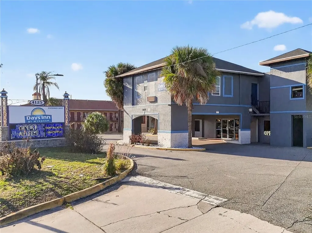 4125 W Vine Street Kissimmee FL 34741
