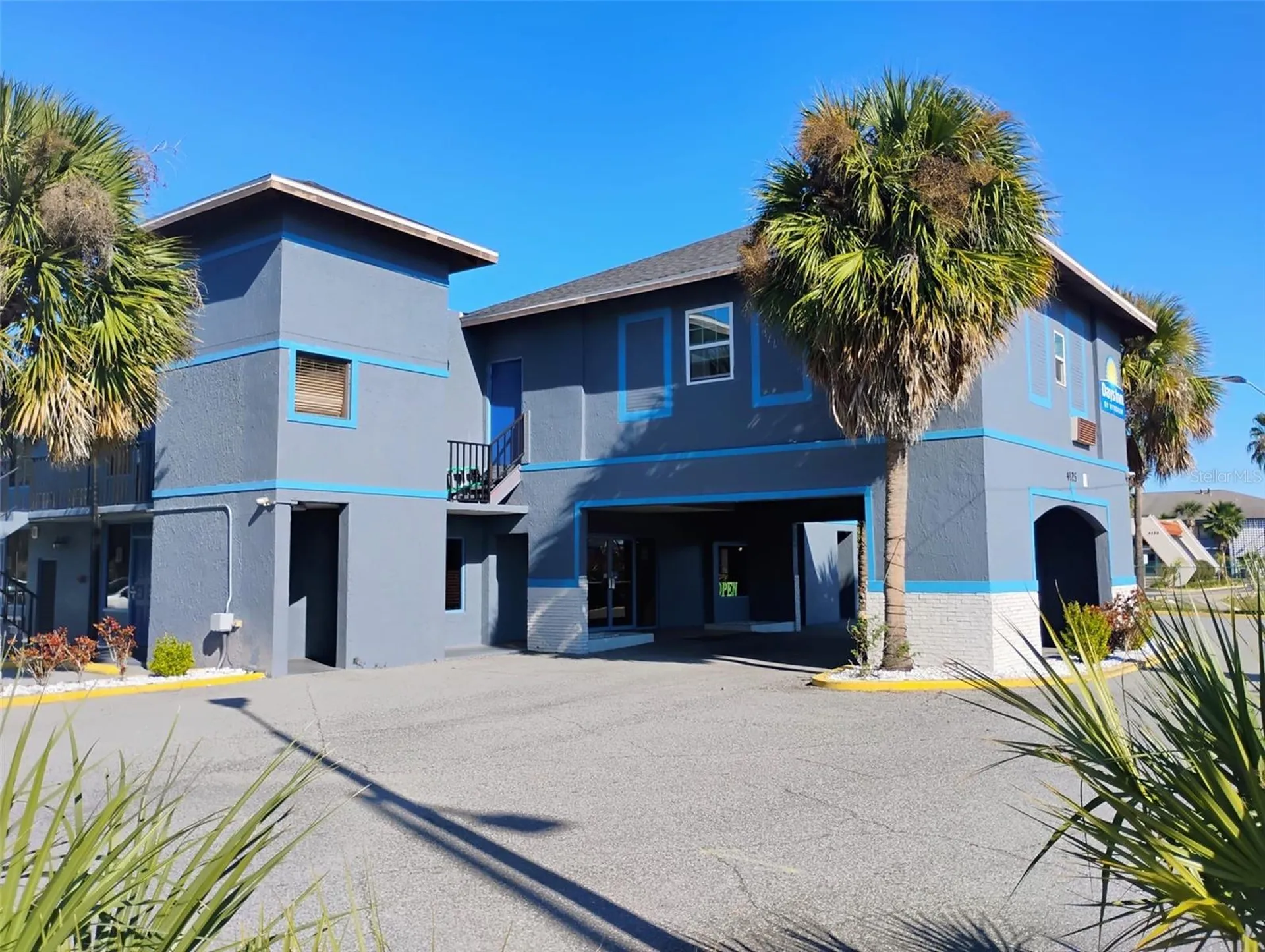 4125 W Vine Street Kissimmee FL 34741