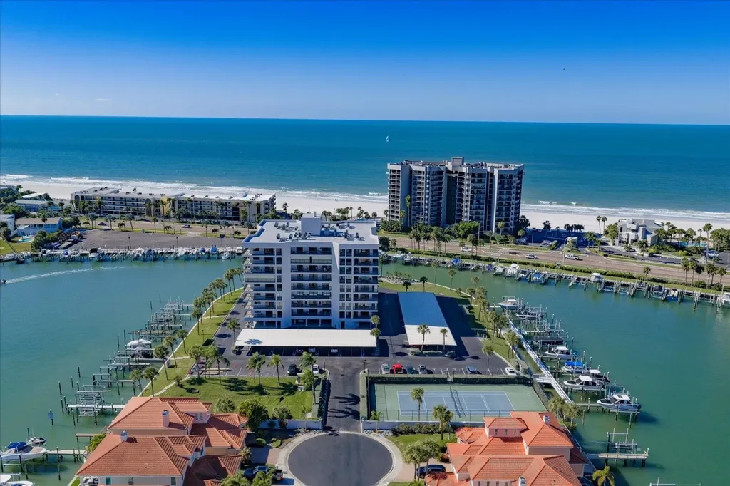 1651 Sand Key Estates Court Clearwater Beach FL 33767