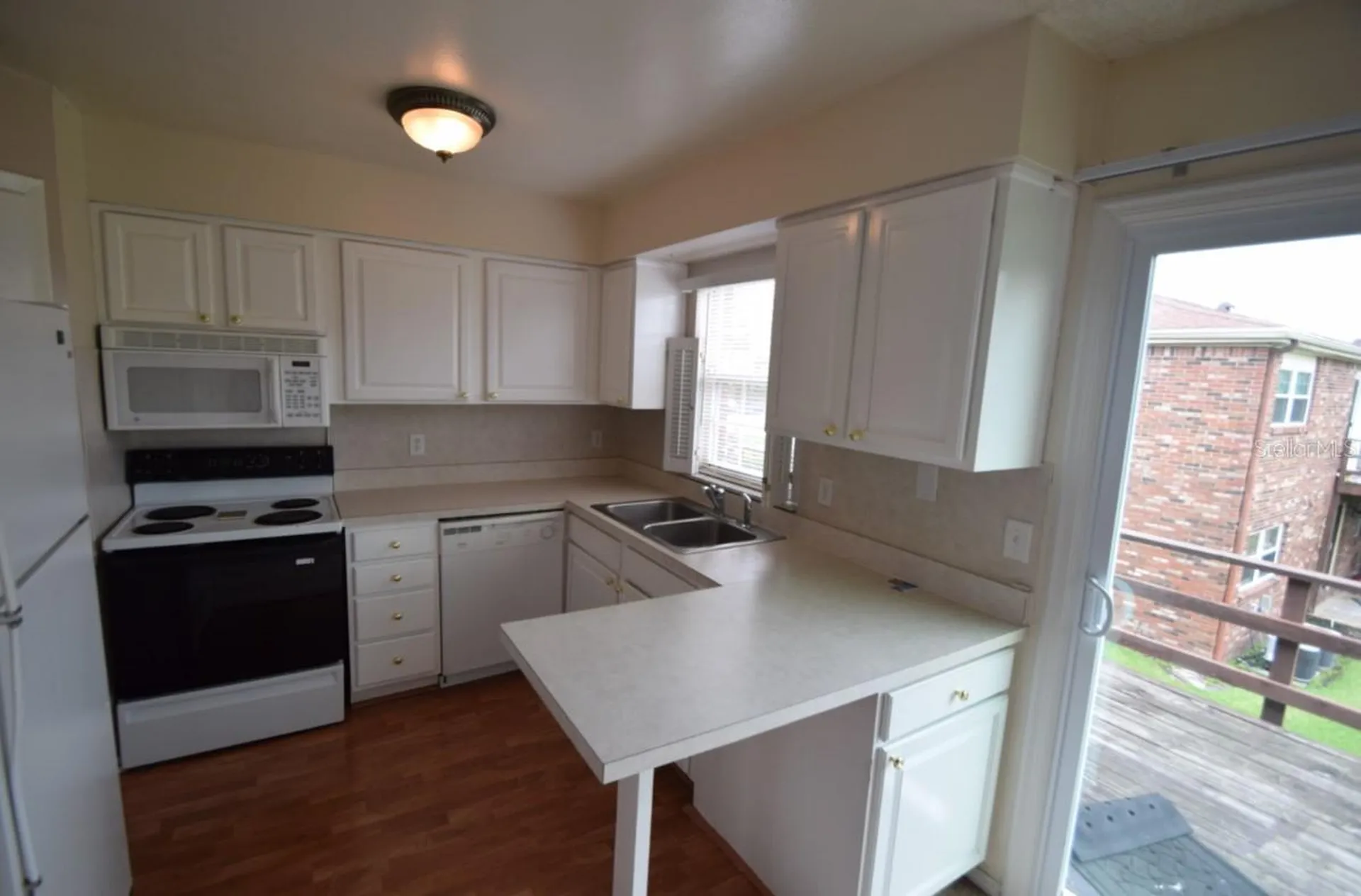 1920 E Edgewood Drive Lakeland FL 33803