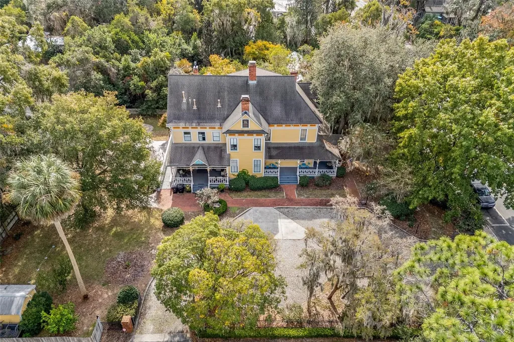 221 SE 7th Street Gainesville FL 32601