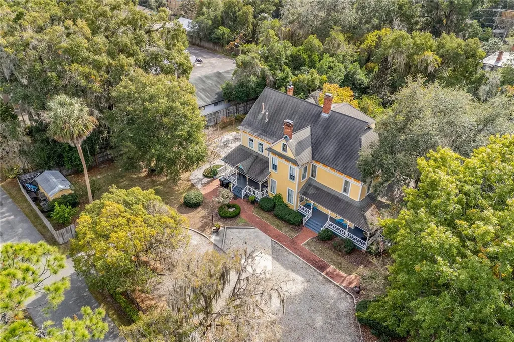 221 SE 7th Street Gainesville FL 32601