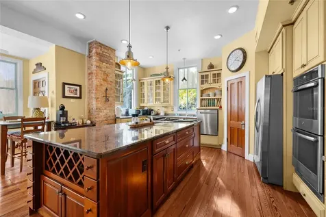 221 SE 7th Street Gainesville FL 32601