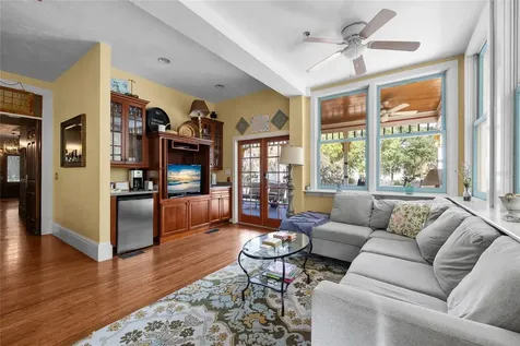 221 SE 7th Street Gainesville FL 32601